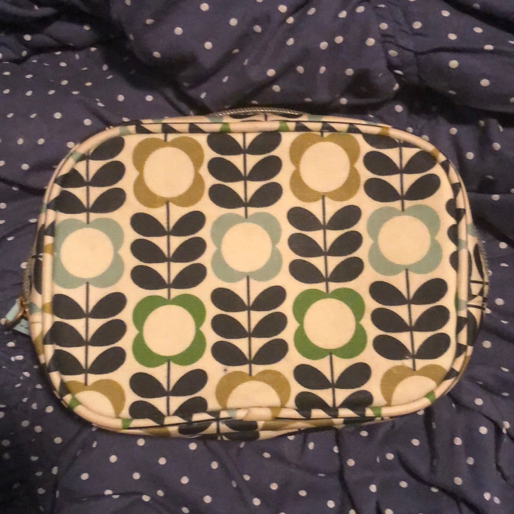 Oral Kiely Travel Bag